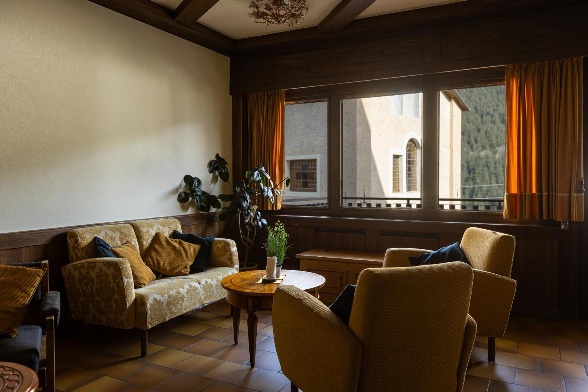 Hotel Cardo Изолача Екстериор снимка